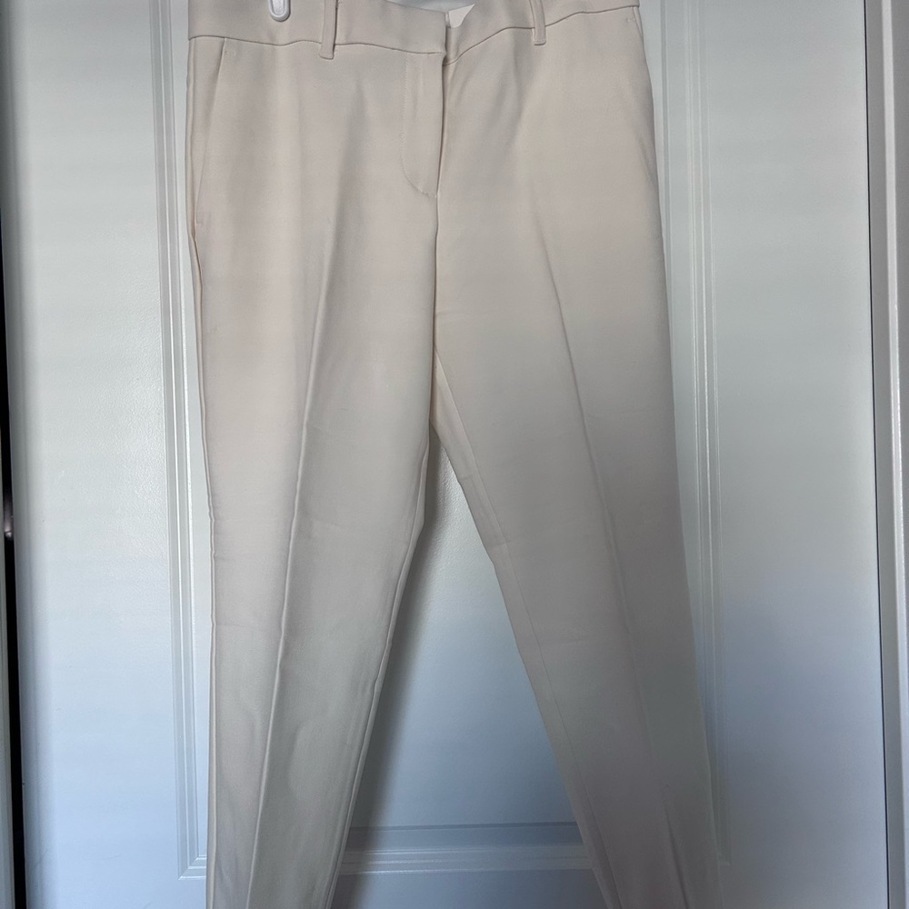 ANN TAYLOR • Cream/Off White “The Ankle” Pant • 8P - Picture 9 of 9